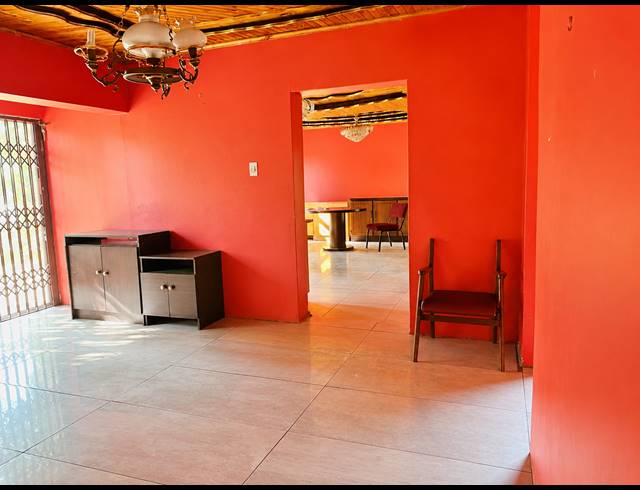 3 BEDROOM HOUSE FOR SALE IN VANDERBIJLPARK SE 6